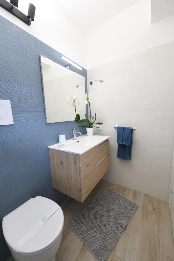 Blu In Blu Comfort Rooms Terrasini Εξωτερικό φωτογραφία