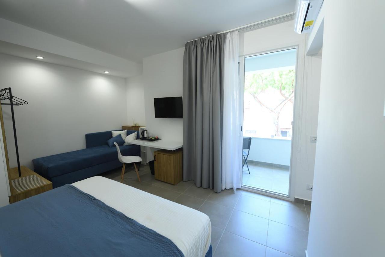 Blu In Blu Comfort Rooms Terrasini Εξωτερικό φωτογραφία
